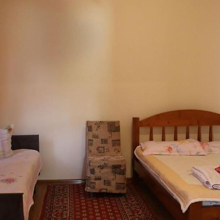 Guest House Kutchu Kaji-Say Екстериор снимка