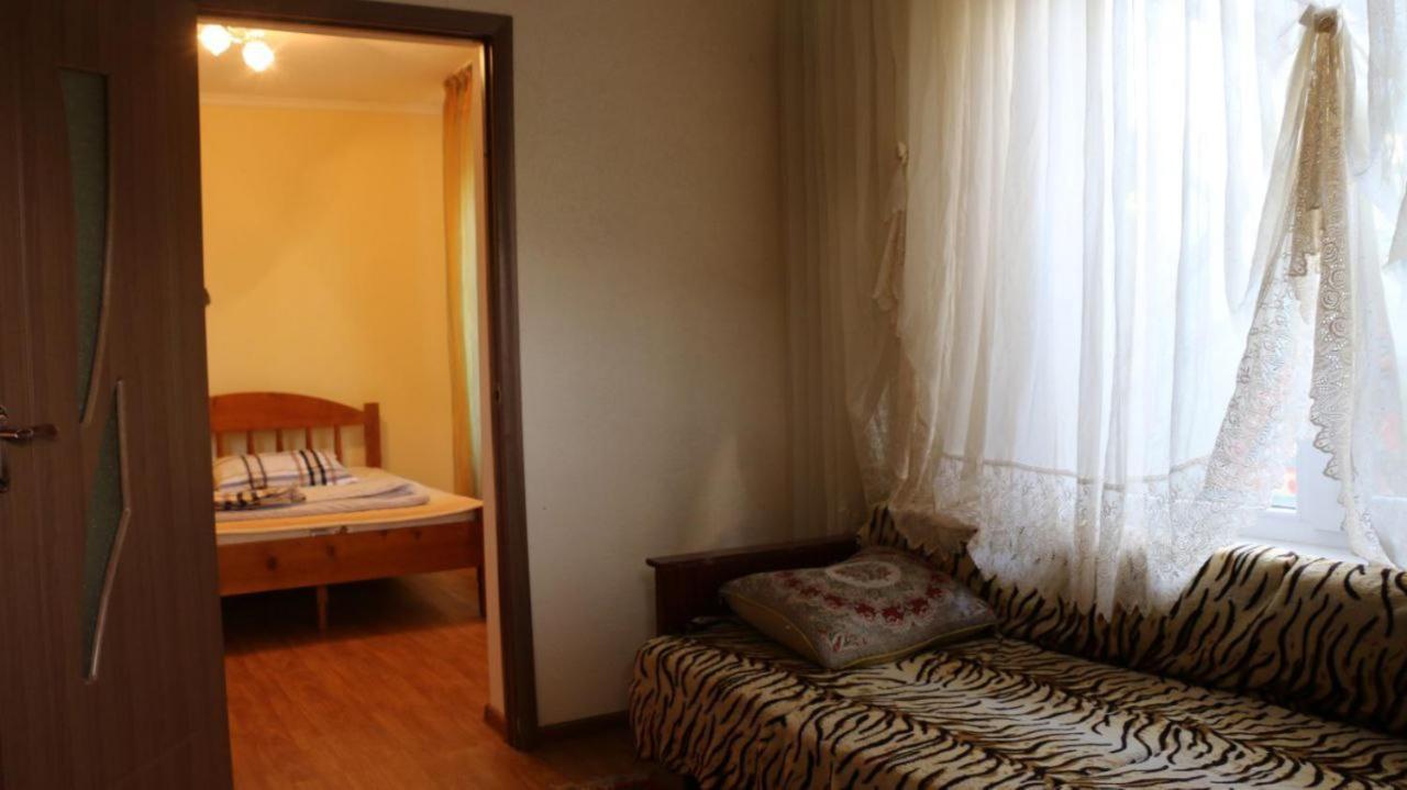 Guest House Kutchu Kaji-Say Екстериор снимка