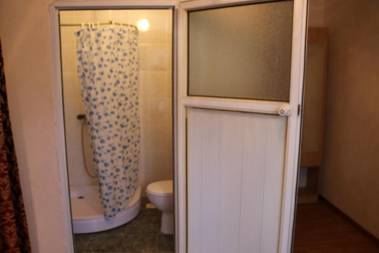 Guest House Kutchu Kaji-Say Екстериор снимка