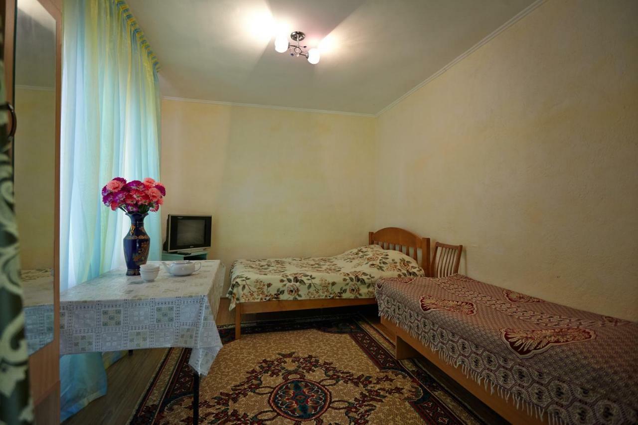 Guest House Kutchu Kaji-Say Екстериор снимка