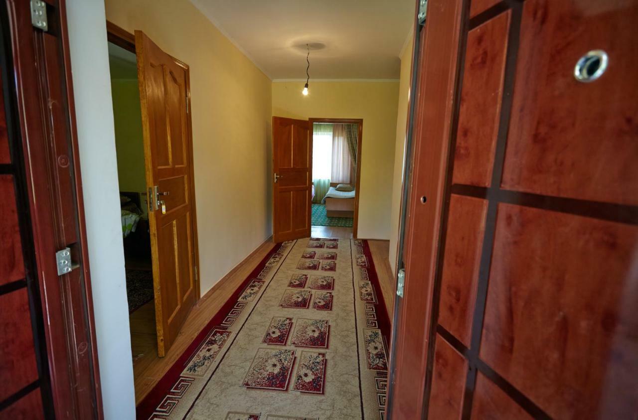 Guest House Kutchu Kaji-Say Екстериор снимка